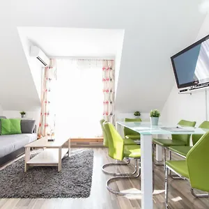 Appartement Karmeliter Flat | Contactless Check-in, Wenen