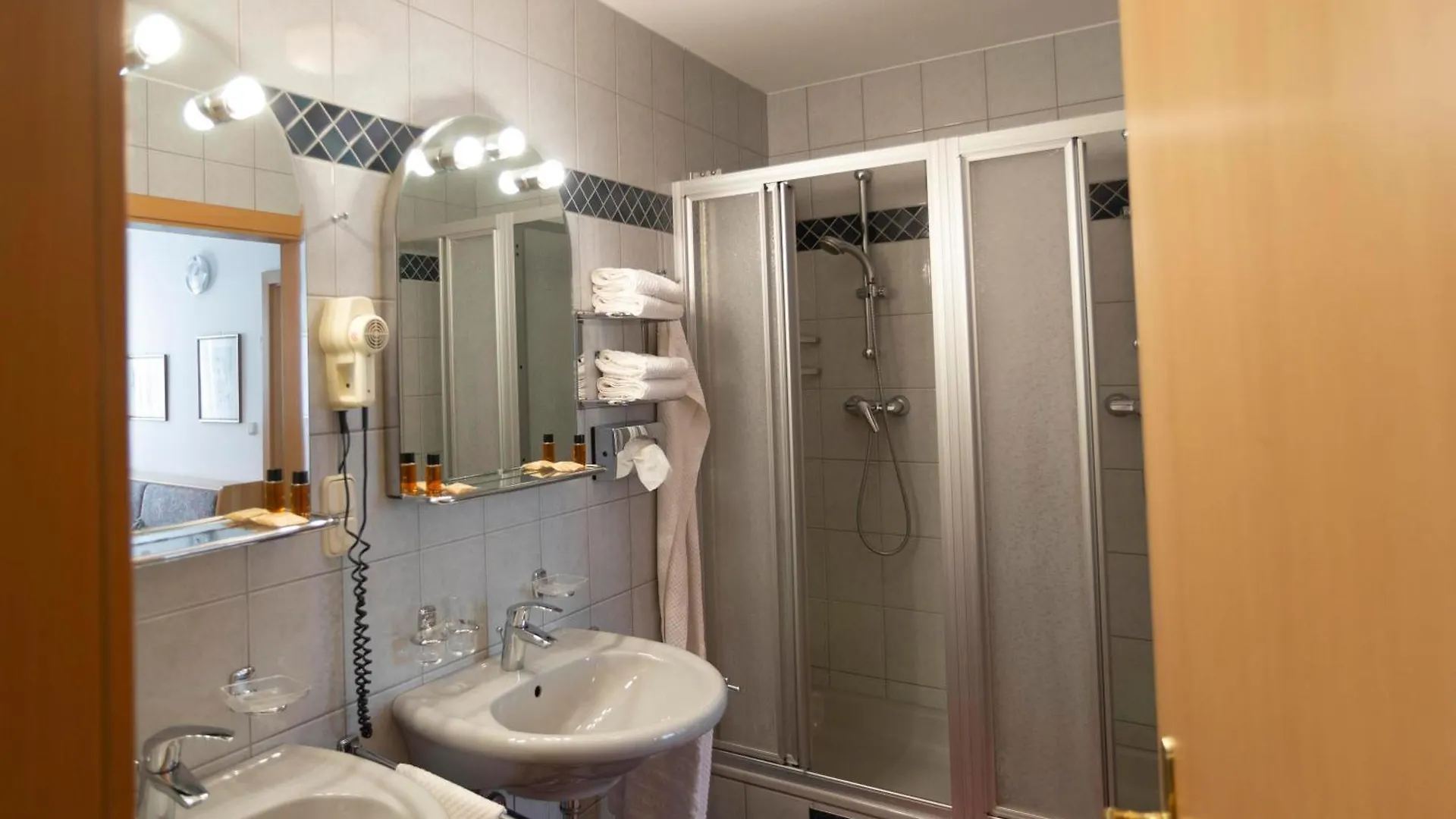 Apartment Fleger Appartements Vienna Austria